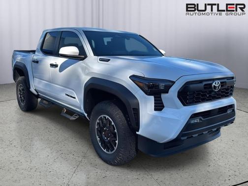2025 Toyota Tacoma Hybrid TRD OFF-ROAD HV