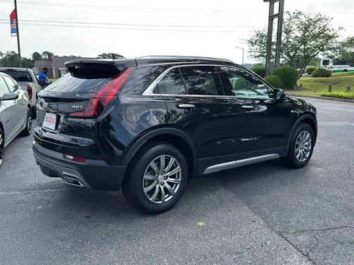2019 Cadillac XT4 Premium Luxury