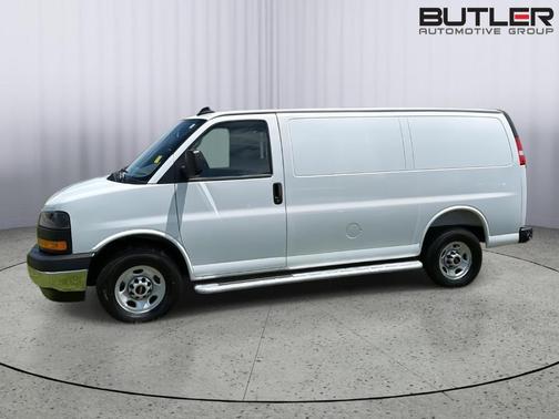 Summit White 2025 GMC Savana 2500 Work Van