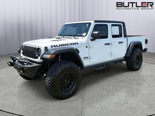 Bright White Clearcoat 2024 Jeep Gladiator Rubicon