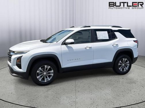Summit White 2025 Chevrolet Equinox LT