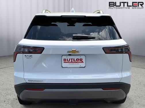 Summit White 2025 Chevrolet Equinox LT