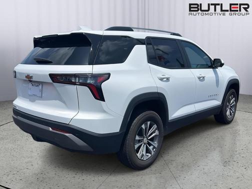 Summit White 2025 Chevrolet Equinox LT