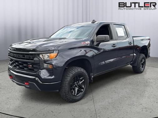 2022 Chevrolet Silverado 1500 Custom Trail Boss