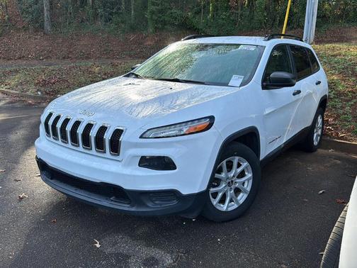 2017 Jeep Cherokee Sport