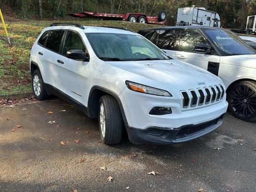 2017 Jeep Cherokee Sport