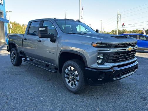 2026 Chevrolet Silverado 2500 Custom
