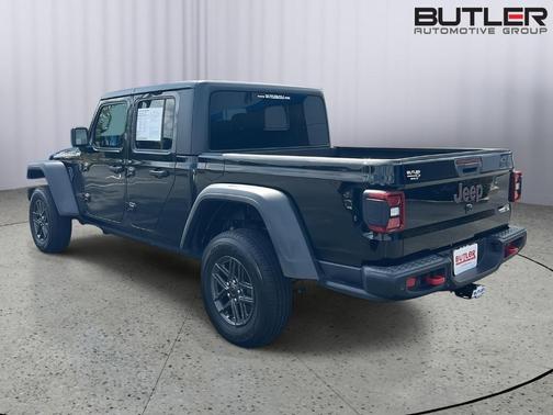 Black Clearcoat 2020 Jeep Gladiator Rubicon