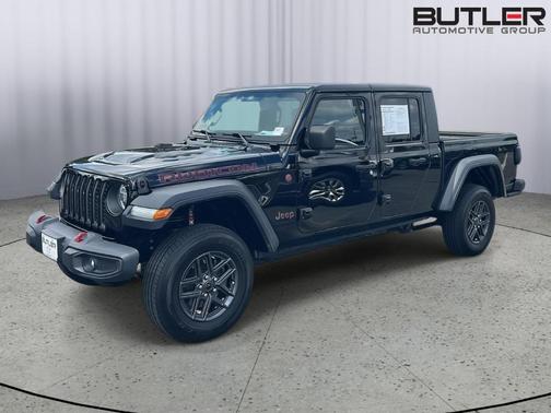 Black Clearcoat 2020 Jeep Gladiator Rubicon