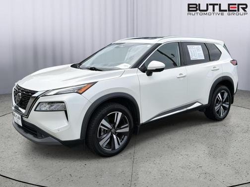 White 2021 Nissan Rogue SL
