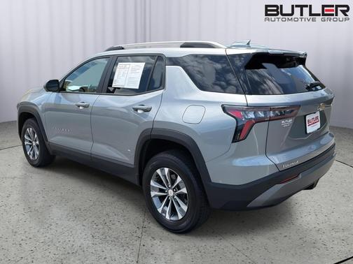 Sterling Gray Metallic 2025 Chevrolet Equinox LT