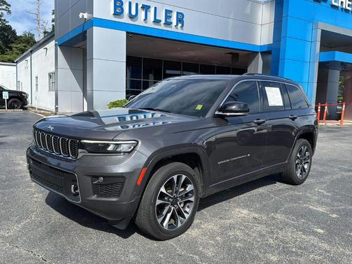 2022 Jeep Grand Cherokee Overland