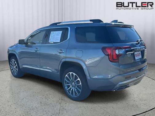 2022 GMC Acadia Denali