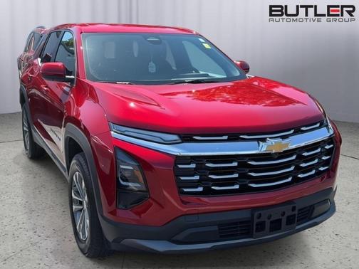 Radiant Red 2025 Chevrolet Equinox LT