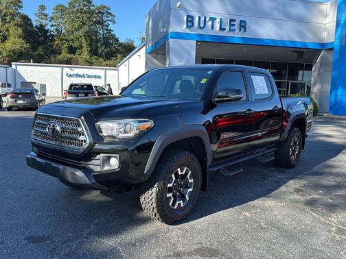 2017 Toyota Tacoma SR V6