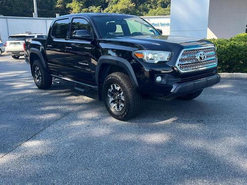 2017 Toyota Tacoma SR V6