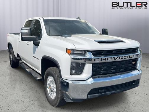 Summit White 2022 Chevrolet Silverado 2500 LT