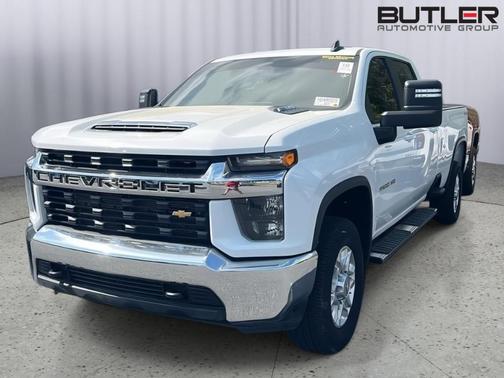 Summit White 2022 Chevrolet Silverado 2500 LT