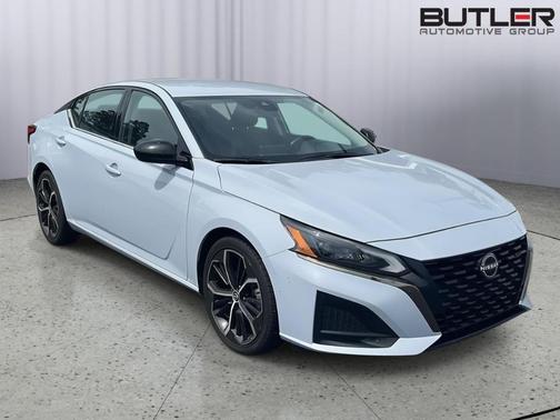 Gray Sky Pearl 2024 Nissan Altima 2.5 SR