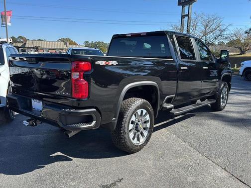 2026 Chevrolet Silverado 2500 Custom