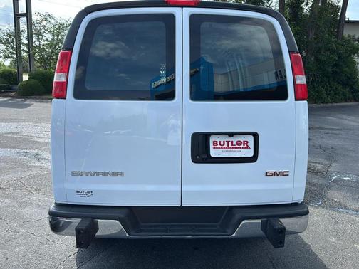 2023 GMC Savana 2500 Work Van