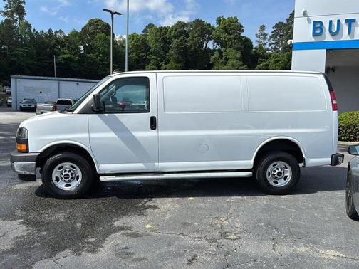 2023 GMC Savana 2500 Work Van