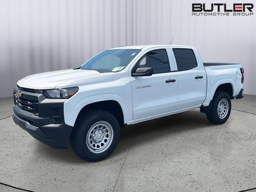 Summit White 2026 Chevrolet Colorado WT