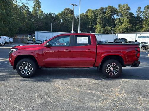 2024 Chevrolet Colorado LT