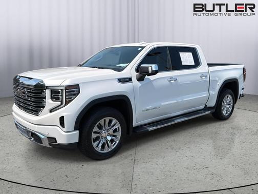 White Frost Tri-Coat 2024 GMC Sierra 1500 Denali