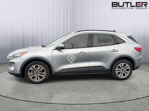 Iconic Silver 2022 Ford Escape SEL