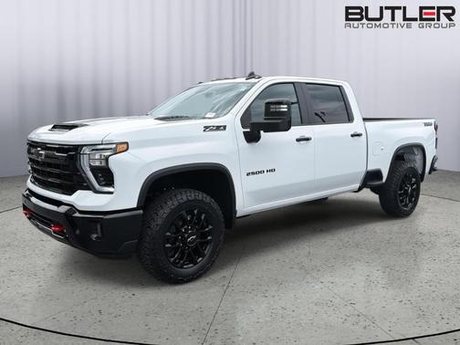 Summit White 2026 Chevrolet Silverado 2500 LT