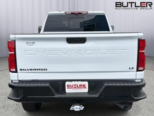 Summit White 2026 Chevrolet Silverado 2500 LT