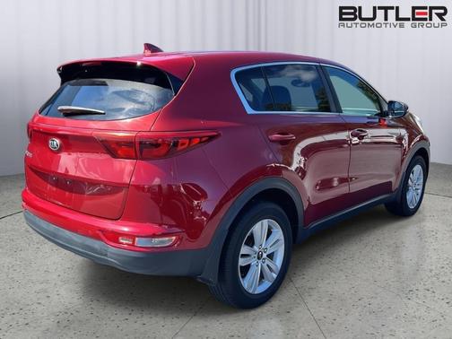 Hyper Red 2017 Kia Sportage LX
