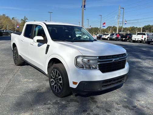 2023 Ford Maverick Lariat