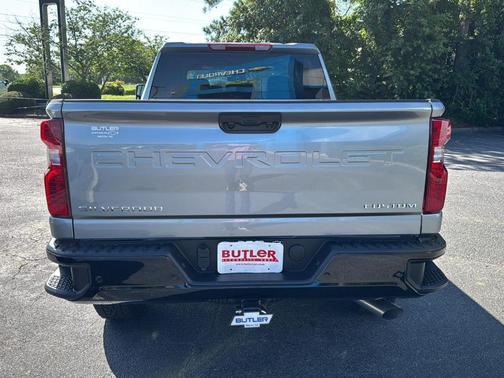 2025 Chevrolet Silverado 2500 Custom