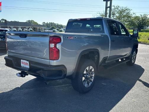 2025 Chevrolet Silverado 2500 Custom