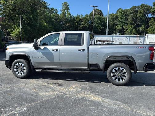 2025 Chevrolet Silverado 2500 Custom