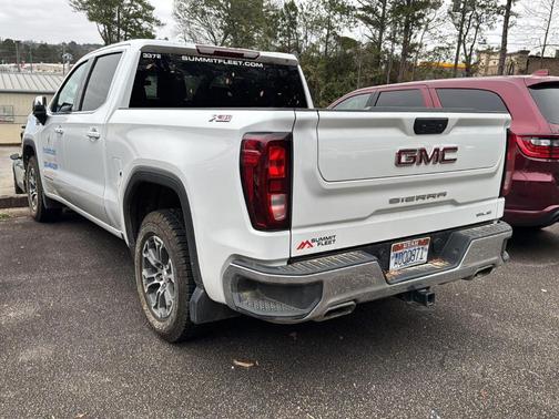 2023 GMC Sierra 1500 SLE