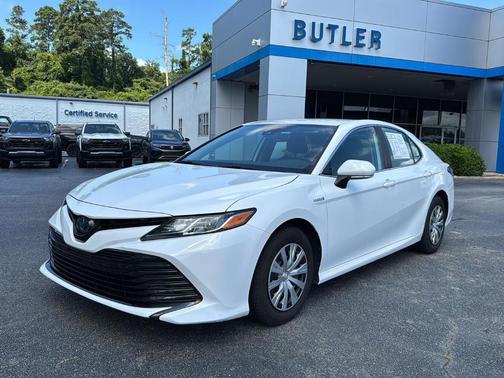 2020 Toyota Camry Hybrid LE