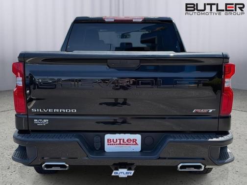 Black 2022 Chevrolet Silverado 1500 Limited RST