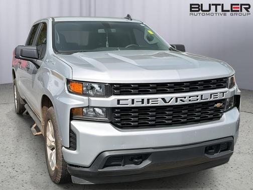 Silver Ice Metallic 2019 Chevrolet Silverado 1500 Custom