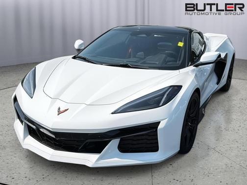 Arctic White 2024 Chevrolet Corvette Z06