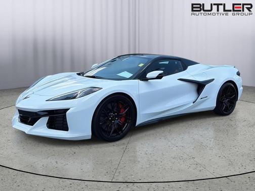Arctic White 2024 Chevrolet Corvette Z06