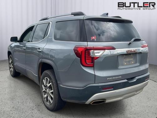 Satin Steel Metallic 2022 GMC Acadia SLE