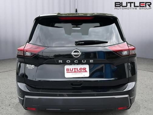 Black 2025 Nissan Rogue SV