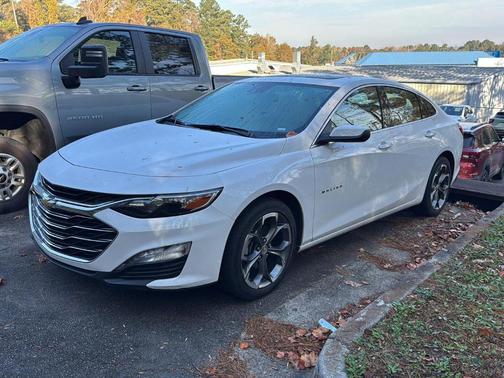 2024 Chevrolet Malibu LT