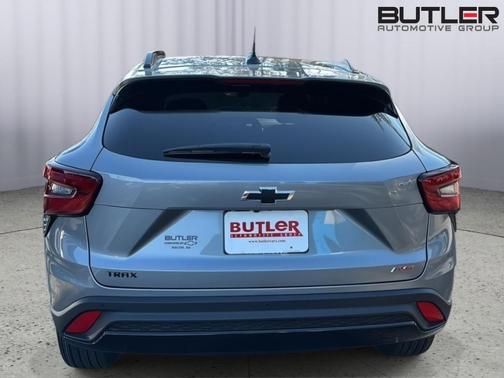 Sterling Gray Metallic 2026 Chevrolet Trax 2RS