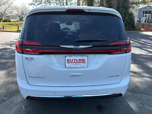 2022 Chrysler Pacifica Limited
