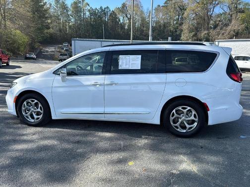 2022 Chrysler Pacifica Limited