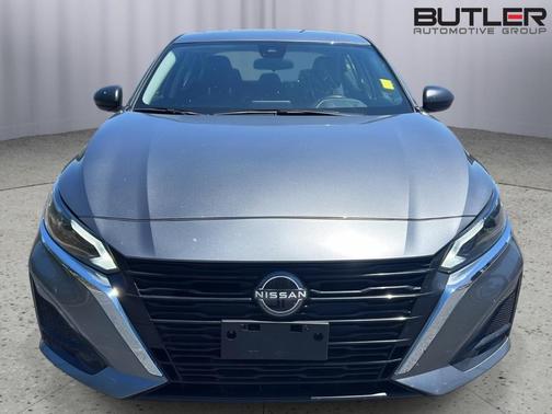 Gun Metallic 2024 Nissan Altima 2.5 SV